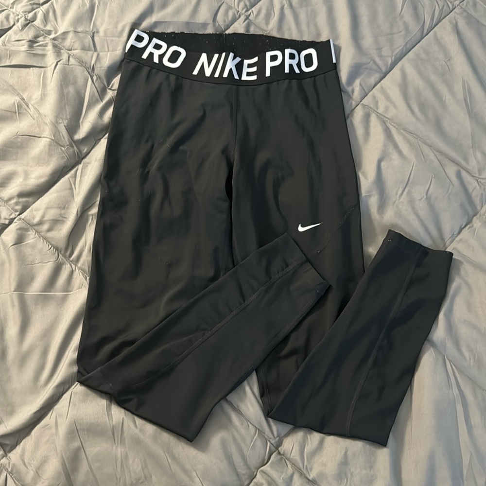 Nike pro leggings